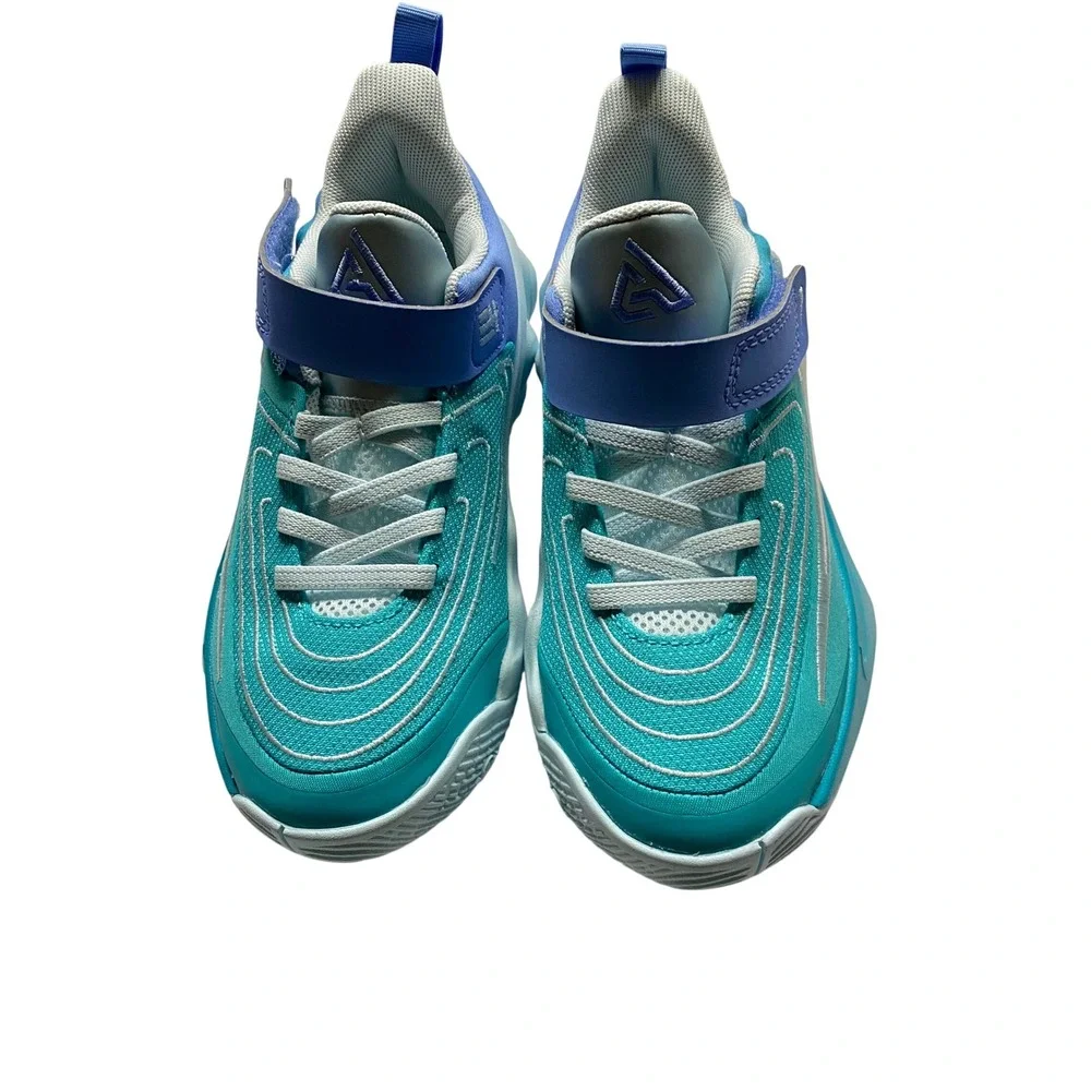 Nike giannis immortality